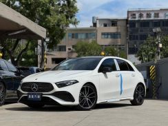 2025年 賓士 BENZ A180 1.3L