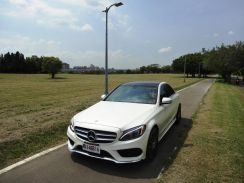 2015年 賓士 BENZ C300 2.0L