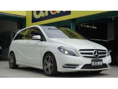 2013年 賓士 BENZ B200 1.6L