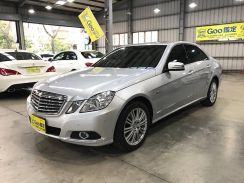 2010年 賓士 BENZ E200 1.8L