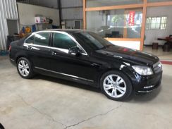 2011年 賓士 BENZ C300 3.0L