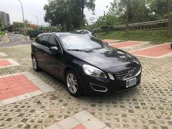 2012年 富豪 VOLVO V60 2.0L