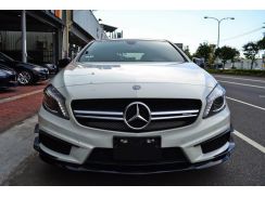 2015年 賓士 BENZ A45 AMG 2.0L