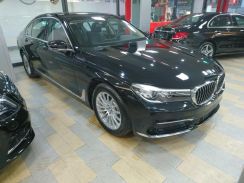 2016年 寶馬 BMW 730Li 2.0L