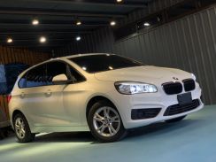 2015年 寶馬 BMW 218i 1.5L